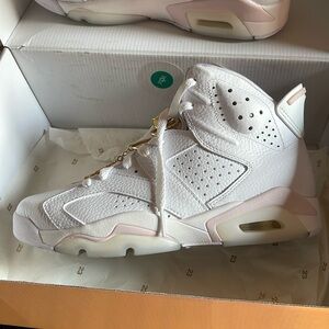 Jordan 6 Retro Gold Hoops